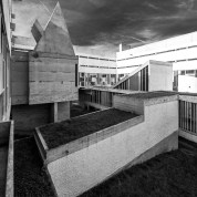 130_corbusier_la_tourette_029