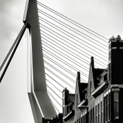 erasmusbrug_z_wit_f_DN-1-f-_final_best